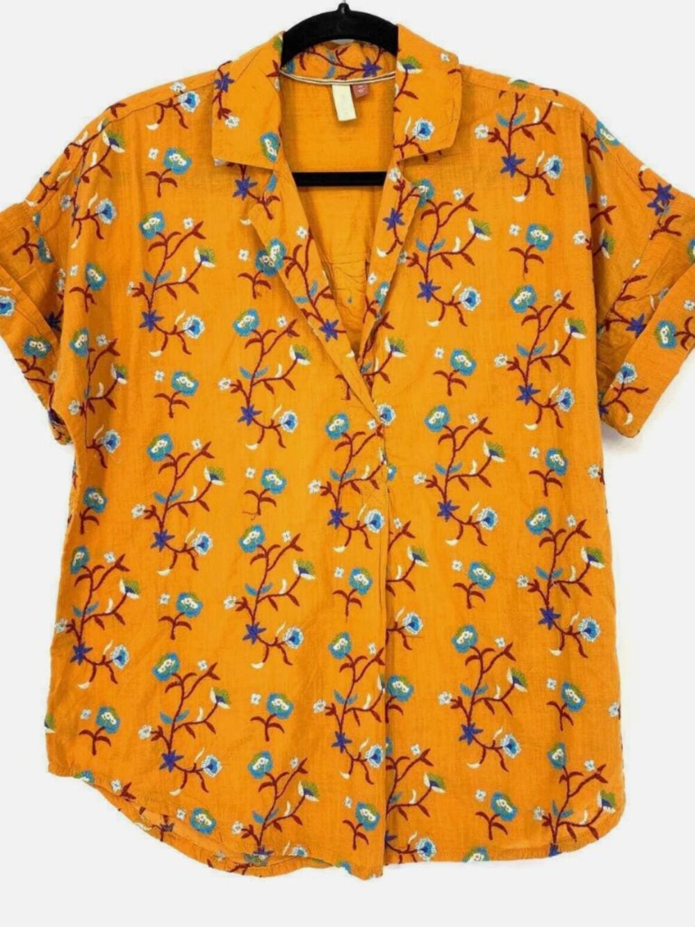 NWT Anthropologie Embroidered Floral Buttondown Size S